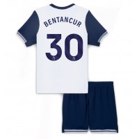 Tottenham Hotspur Rodrigo Bentancur #30 Replika babykläder Hemmaställ Barn 2024-25 Kortärmad (+ korta byxor)